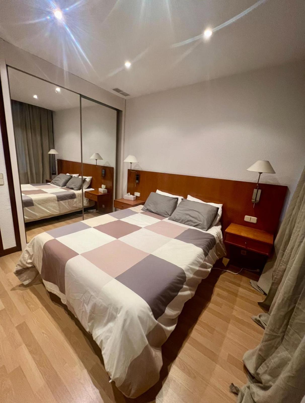 Apartamento Econostay Bernabeu *